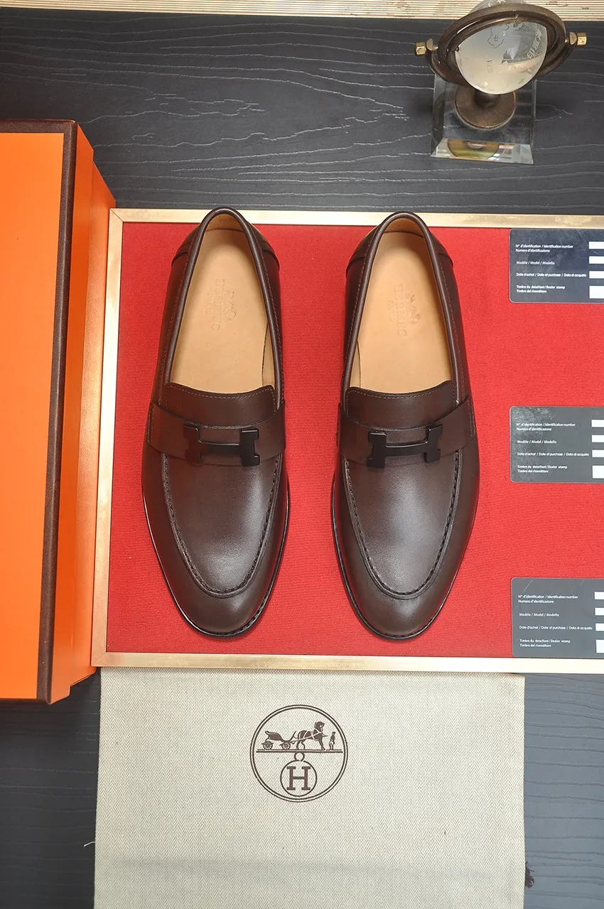 Men's shoes💰520💶[HERMES] (cowhide lining)🍀Italian top luxury🍀He does not pursue novel styles and gorgeous colors, but attracts the favor of successful men with his flawless, elegant and classic style. Formal leather shoes This very comfortable, simple and stable style allows you to easily match any style! The pattern is absolutely 1:1 refined from the original case, and we strive for excellence in materials, imported cowhide + cowhide lining💪💪💪extraordinary texture👍! .Code number: 38-45 (45 customized)